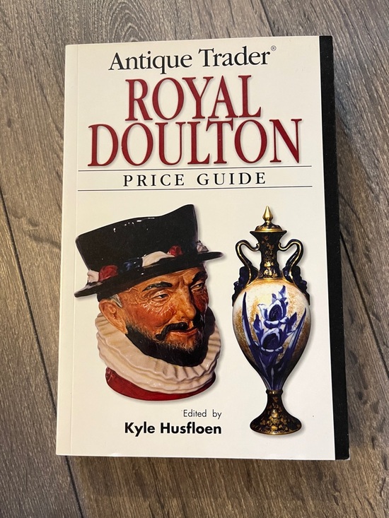 Other - 5/$25 Antique Trader Royal Doulton Price Guide